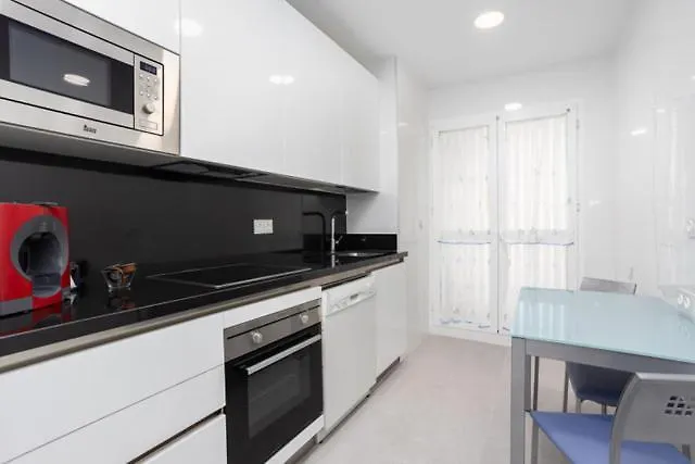 Mtr - Marbella Temporary Rent 3 Bedrooms Av Del Mar 0*,