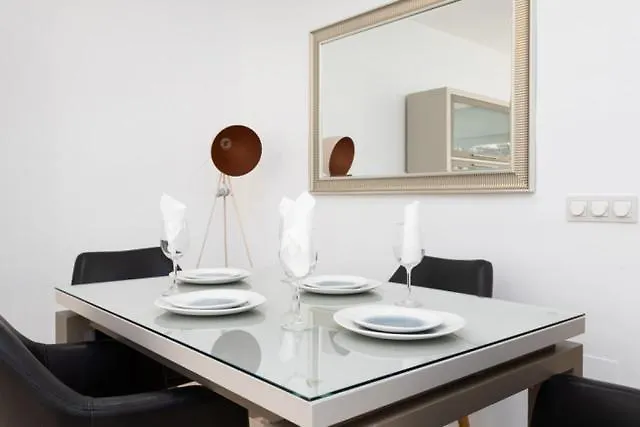 Mtr - Marbella Temporary Rent 3 Bedrooms Av Del Mar Španělsko